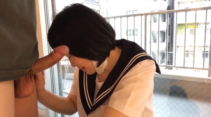 FC2PPV 4173830 【ハメ撮り・強中出し】セーラー服の似合う若すぎる女の子に中出ししてからのぶっかけ 海报