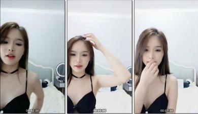 极品颜值妹子，模特身材女神级别撩骚狼友露三点，展现极品美鲍鱼 海报