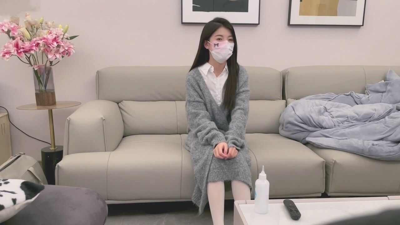 【糖心Vlog】 调教性奴专场逮到正在偷偷自慰的白丝姐姐狠狠后入输出内射 海报
